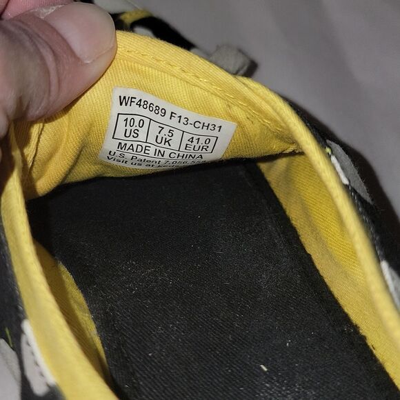 Kate Spade Keds Black Apple Print Lace Up Casual Champion Sneakers Women Size 10 - Picture 9 of 10